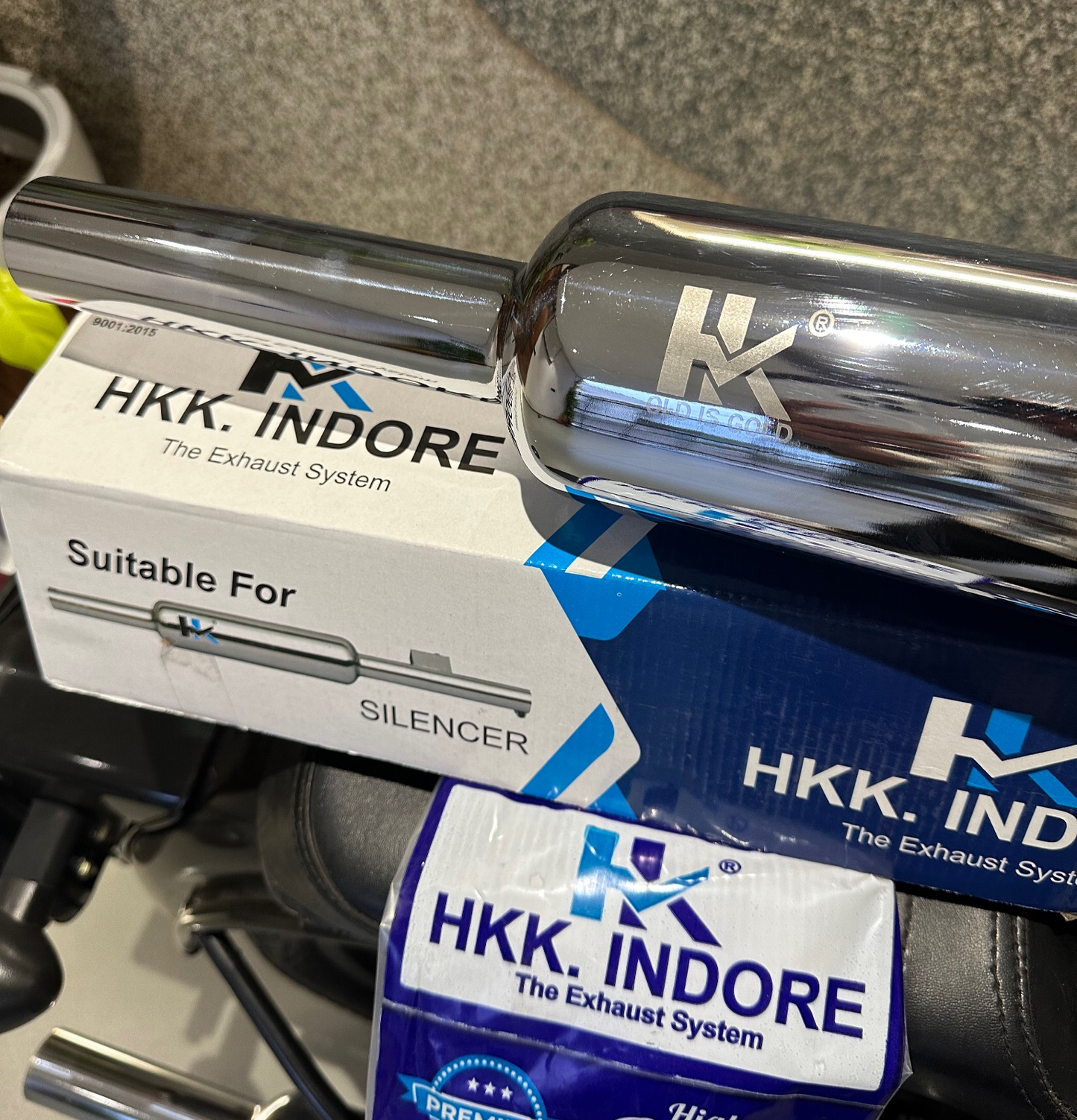 Hk Short Bottel ( Small Mouth)