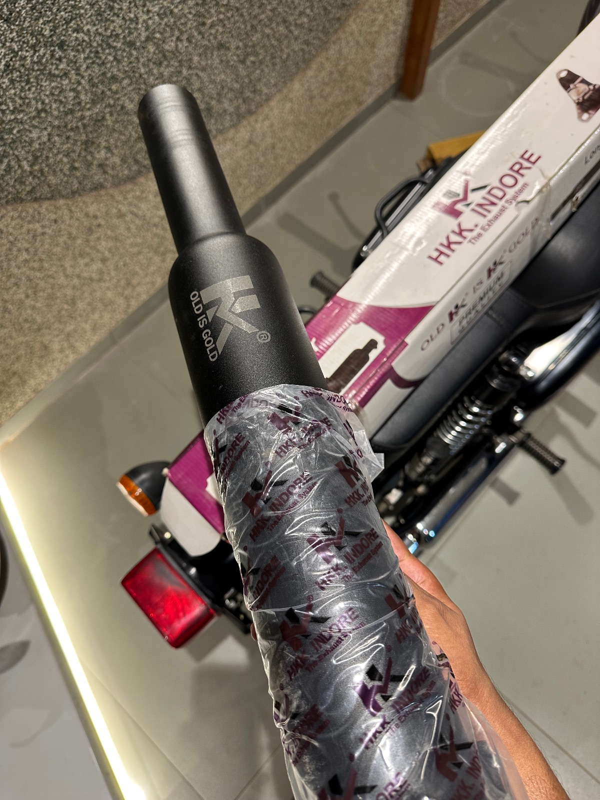 Hk Long Punjab Black(Big-Mouth)